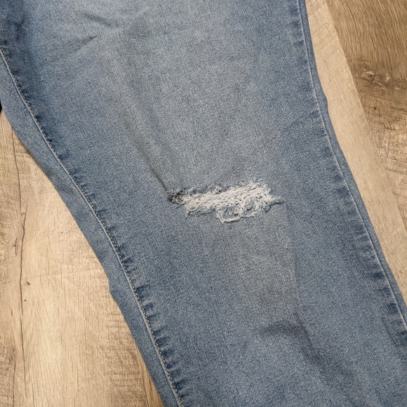 AG Adriano Goldschmied Skinny Jeans Size 22W - Picture 6 of 10